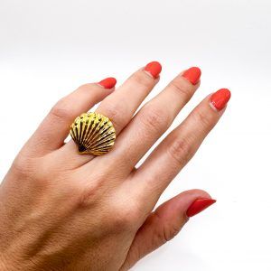 Anillo Conchita